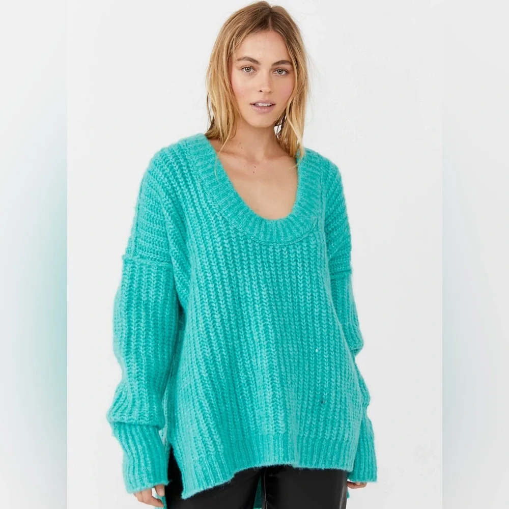 Free People Blue Bell V-Neck Sweater // Electric Teal Size M - Picture 1 of 10
